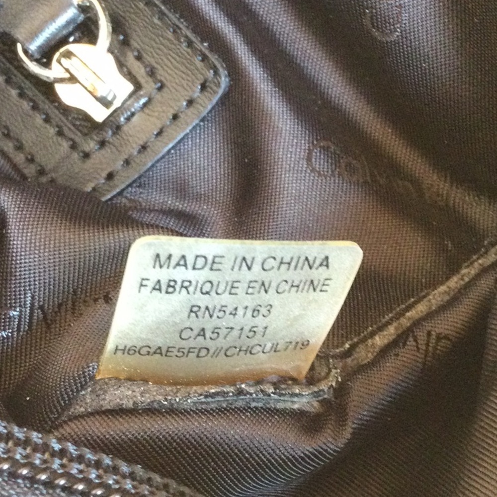 NWT Calvin Klein Black/Gold Handbag - Picture 16 of 16